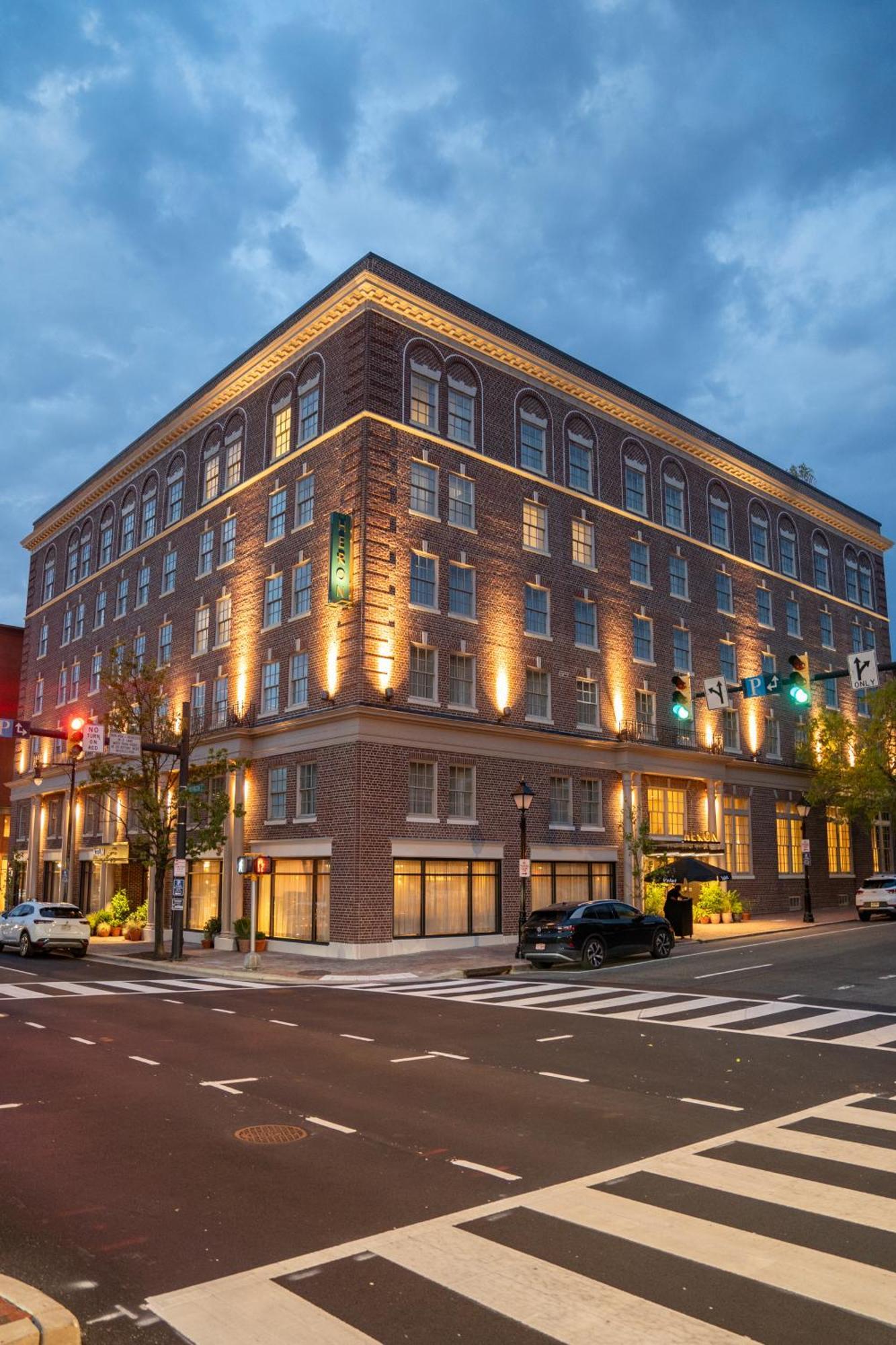Hotel Heron Old Town Alexandria Zewnętrze zdjęcie